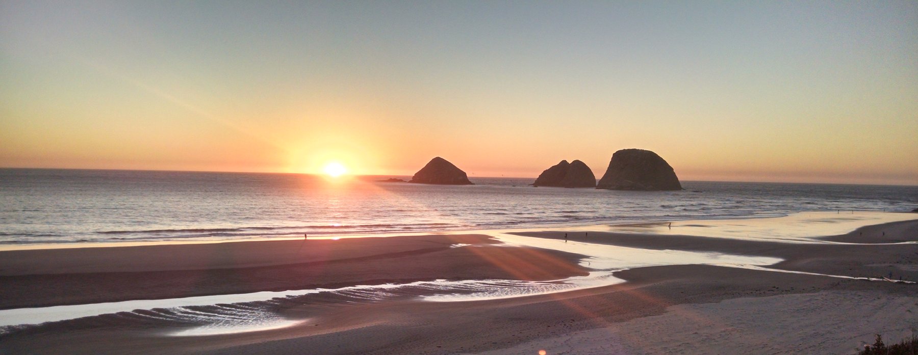A sunset in Oceanside Oregon
